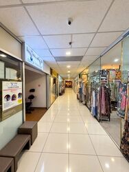 Holland Road Shopping Centre (D10), Retail #615633691